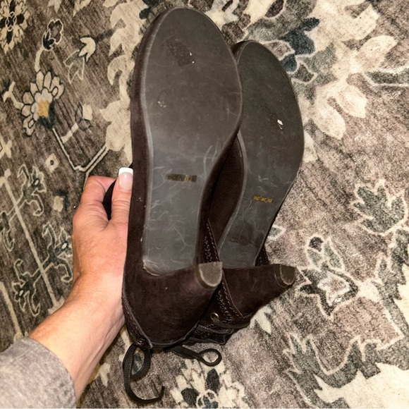 Chocolate Brown Suede Lace-Up Foldover Heeled Ankle Boots Y2K Witchy Pointed Toe - Picture 3 of 6